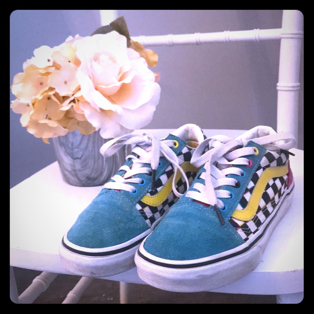 Vans Old Skool Checkboard skate shoe.